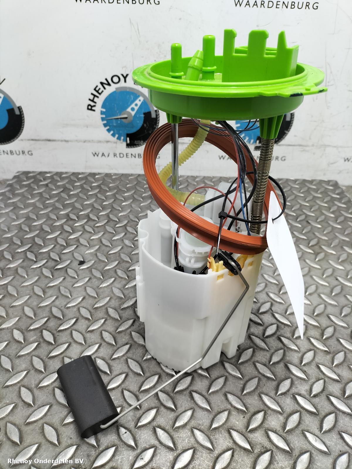 Bekijk Auto-onderdeel BRANDSTOF POMP (IN TANK)  FORD TRANSIT CONNECT 2024