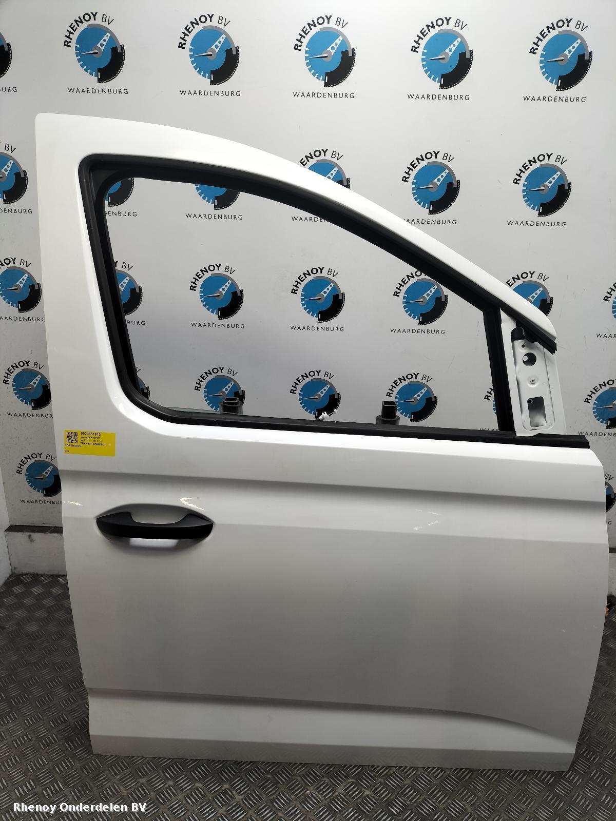 Bekijk Auto-onderdeel PORTIER RV FORD TRANSIT CONNECT 2024