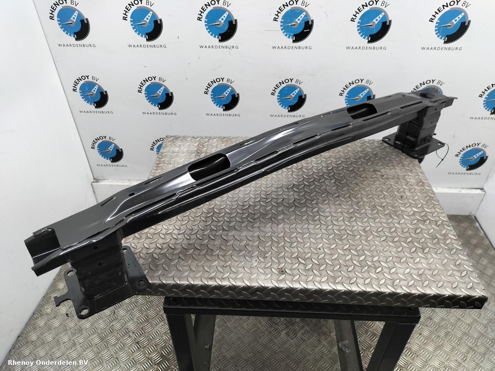 Bekijk Auto-onderdeel BUMPERBALK ACHTER FORD TOURNEO CONNECT 2024