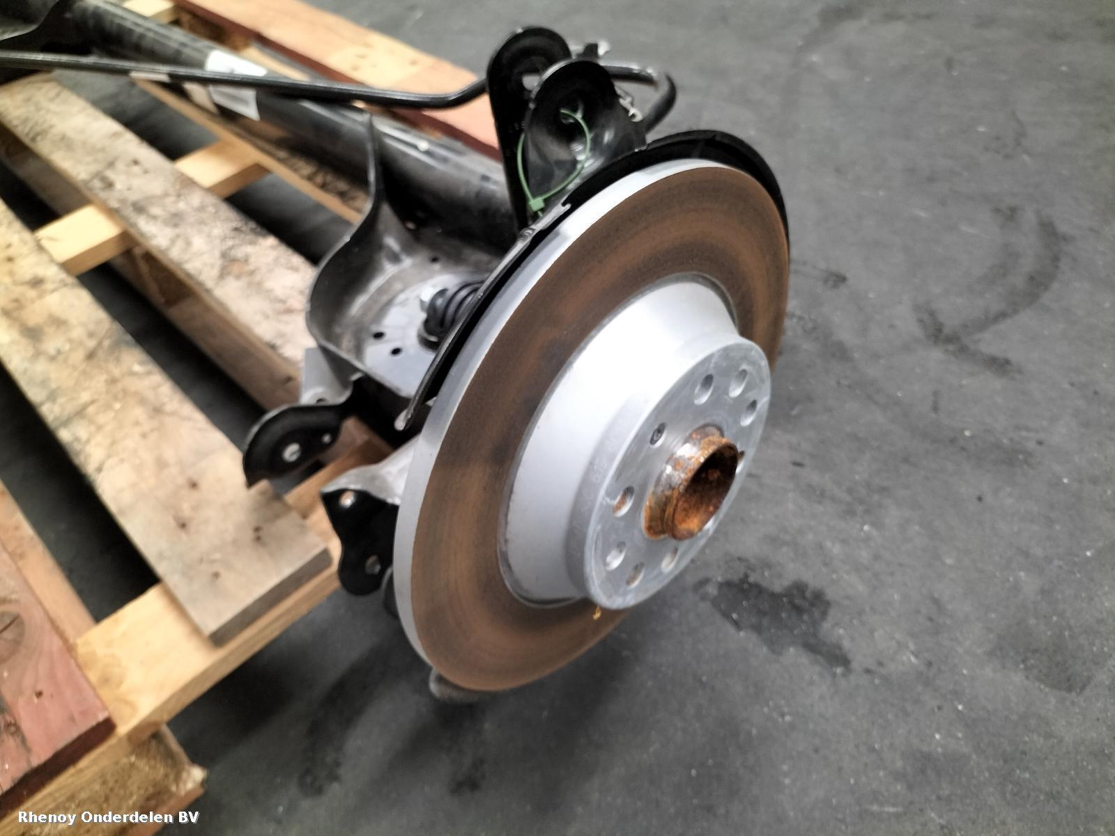 View Auto part STARRE ACHTER AS FORD TRANSIT CONNECT 2024