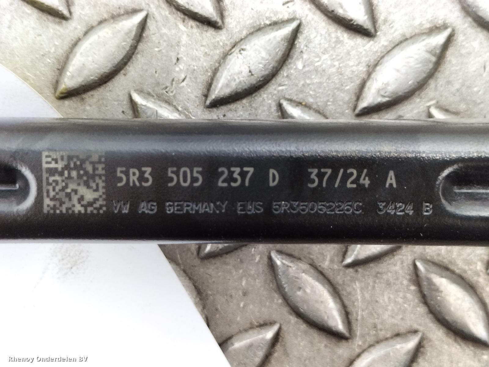 View Auto part DRAAGARM BOVEN LA FORD TRANSIT CONNECT 2024
