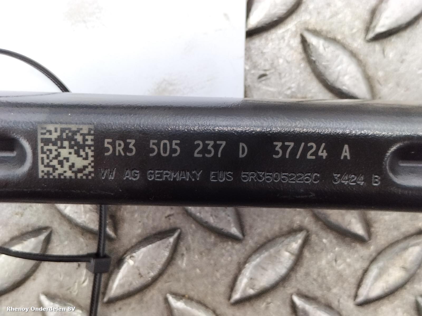 2024 FORD TRANSIT CONNECT R Rear Upper Control Arm View Auto part R Rear Upper Control Arm FORD TRANSIT CONNECT 2024