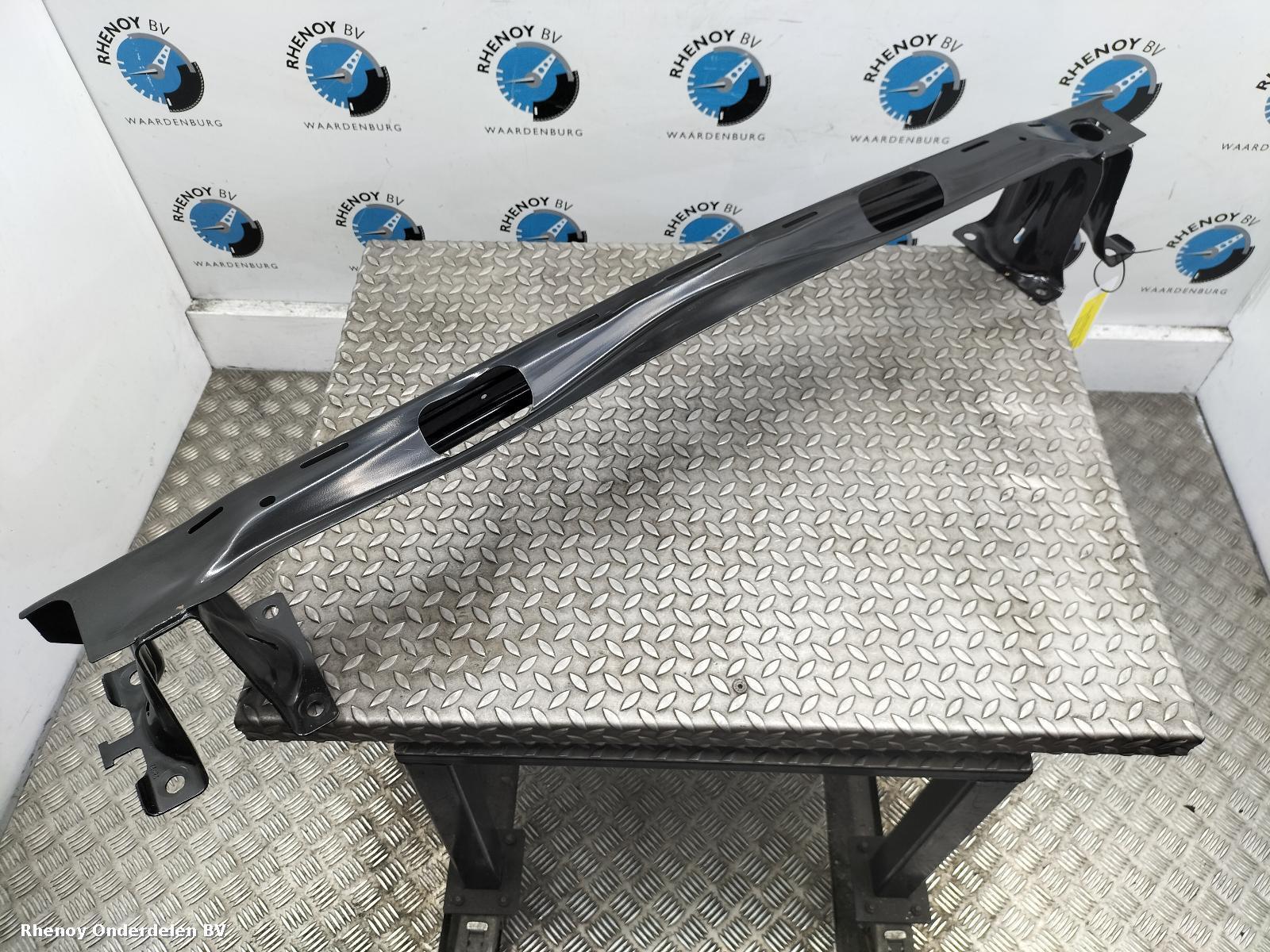 Bekijk Auto-onderdeel BUMPERBALK ACHTER FORD TRANSIT CONNECT 2024