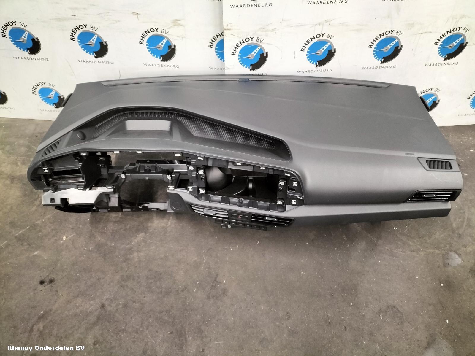 Bekijk Auto-onderdeel DASHBOARD COMPLEET  FORD TRANSIT CONNECT 2024