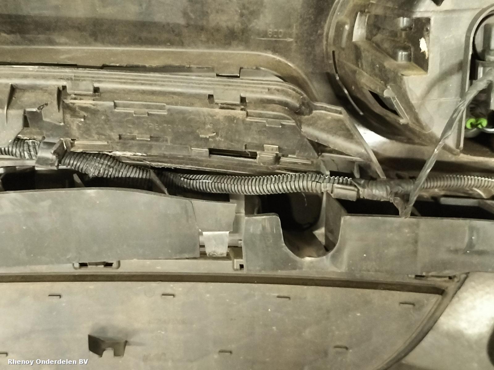 View Auto part VOORBUMPER RENAULT TWINGO 2012