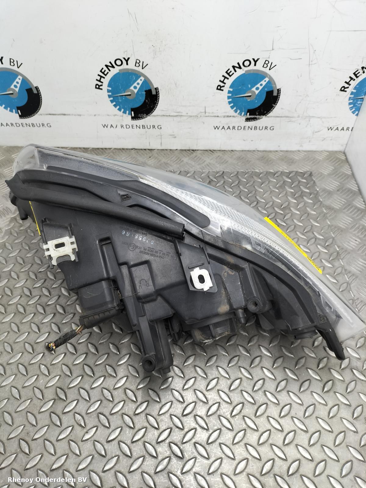 2006 BMW 3 SERIES KOPLAMP R View Auto part KOPLAMP R BMW 3 SERIES 2006