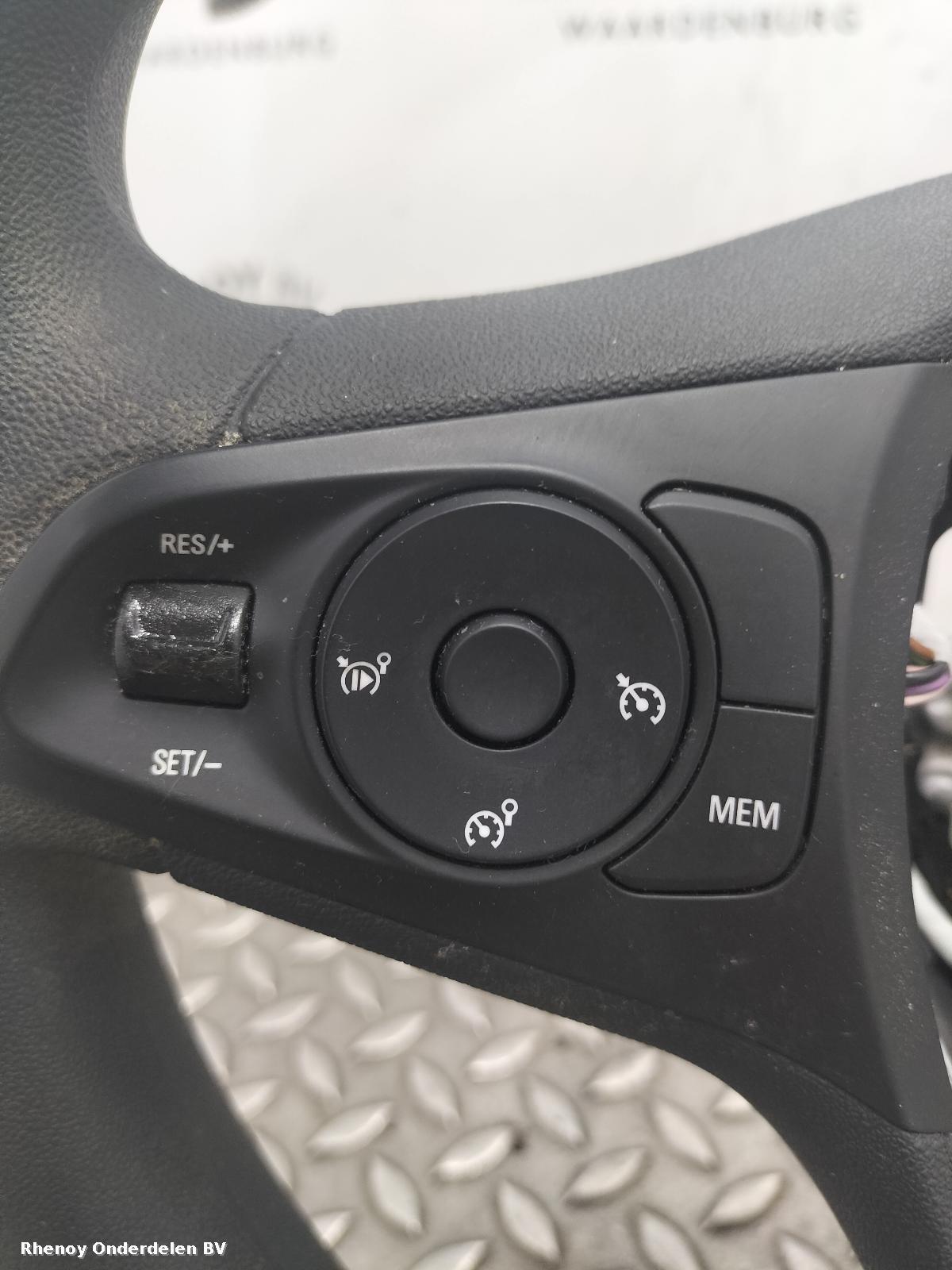 2022 OPEL / VAUXHALL CORSA STUURWIEL View Auto part STUURWIEL OPEL / VAUXHALL CORSA 2022
