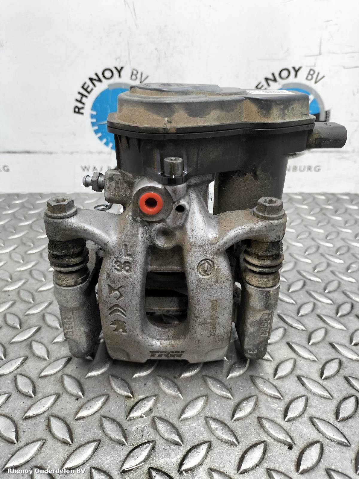 View Auto part REM KLAUW OPEL / VAUXHALL CORSA 2023