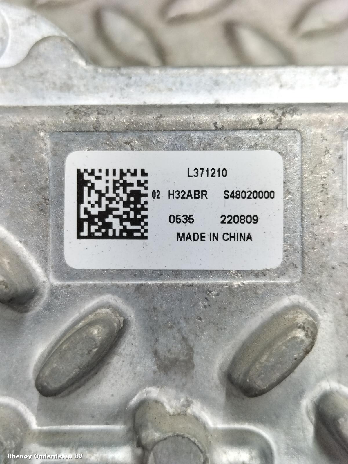 View Auto part XENON STUURAPPARAAT PEUGEOT 2008 2022