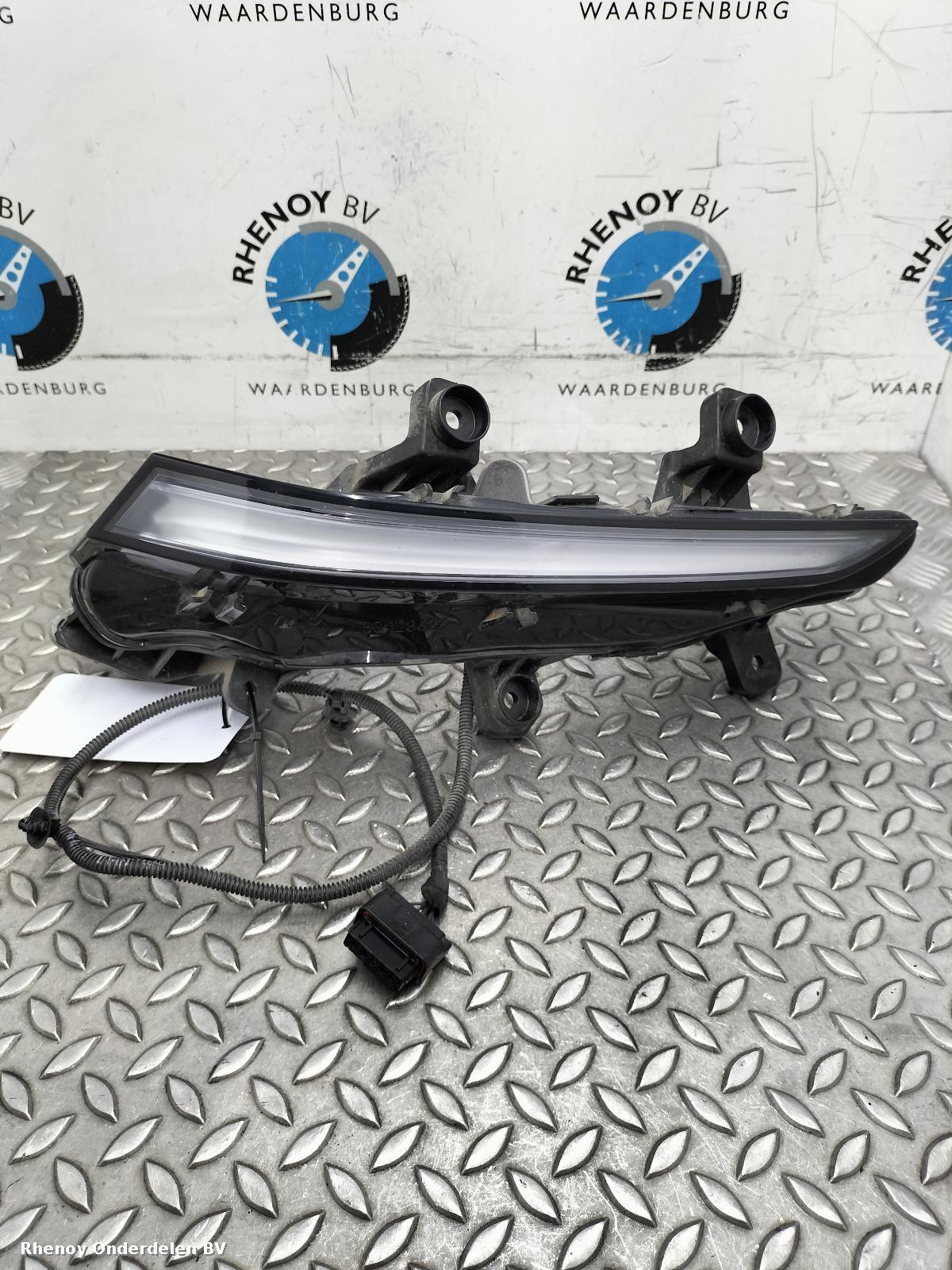 Bekijk Auto-onderdeel DAGRIJVERLICHTING R PEUGEOT 2008 2022