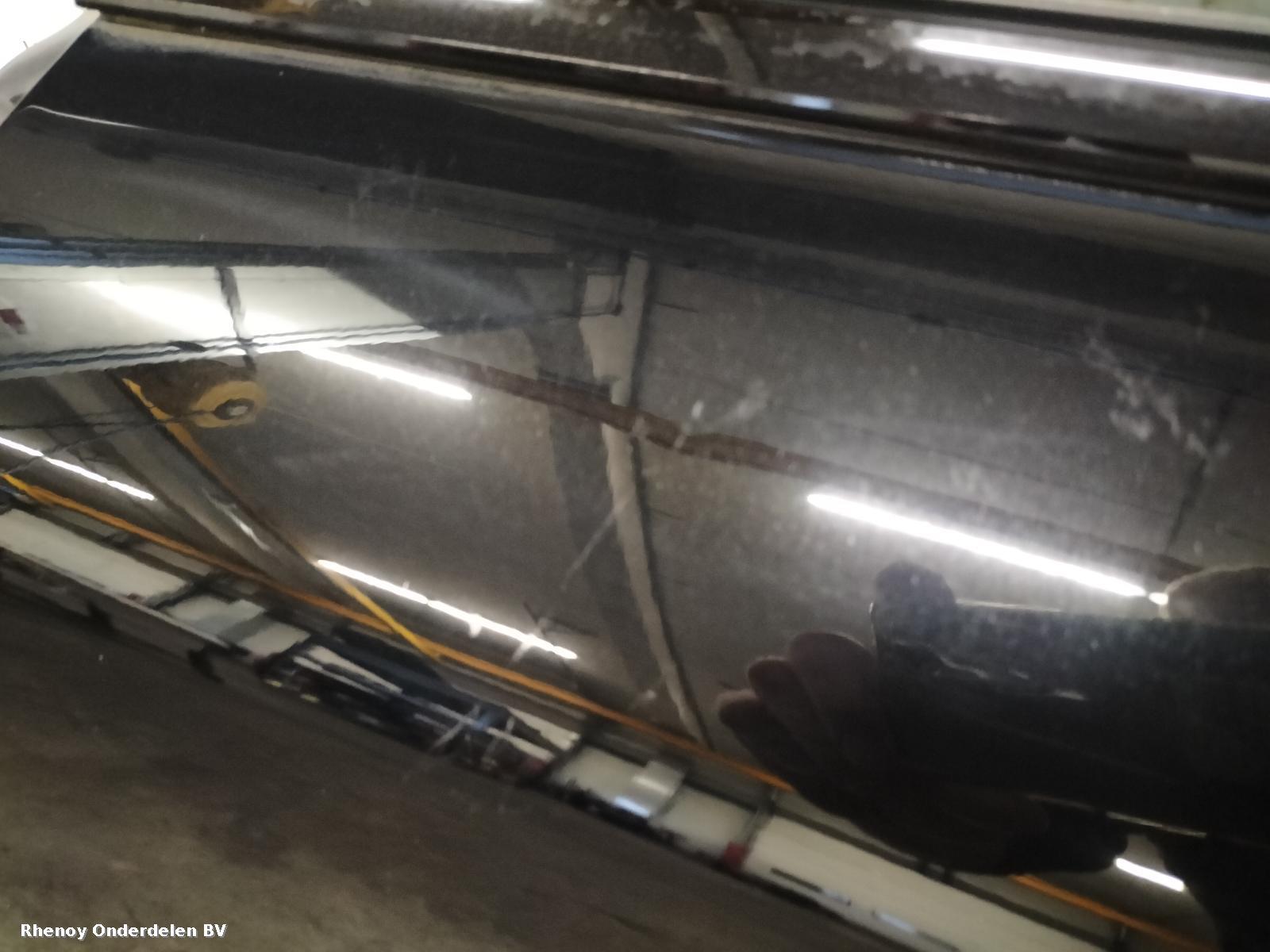 View Auto part PORTIER LA  PEUGEOT 2008 2022