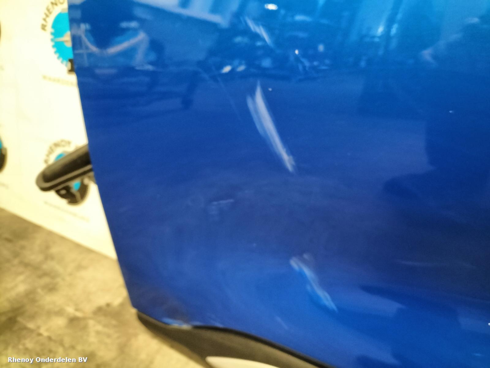 View Auto part PORTIER LV  FORD KUGA 2025