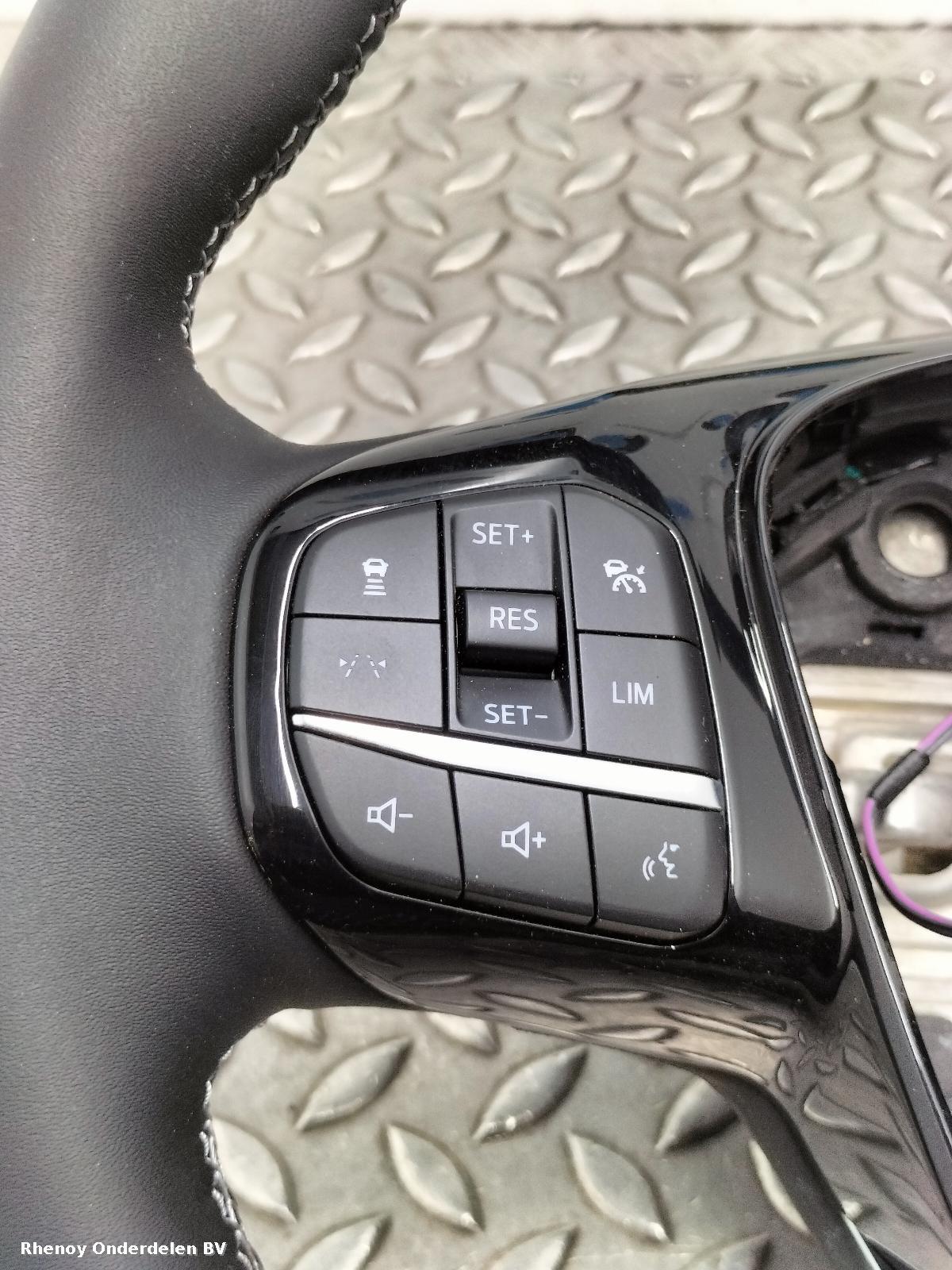 View Auto part STUURWIEL FORD KUGA 2025