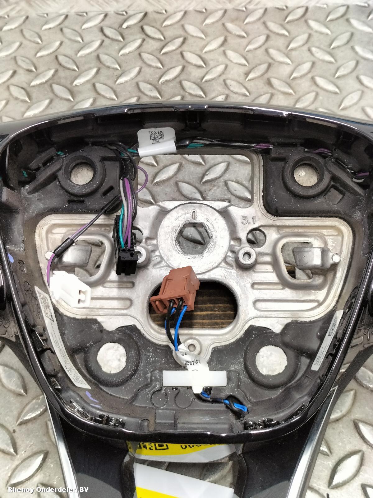 View Auto part STUURWIEL FORD KUGA 2025