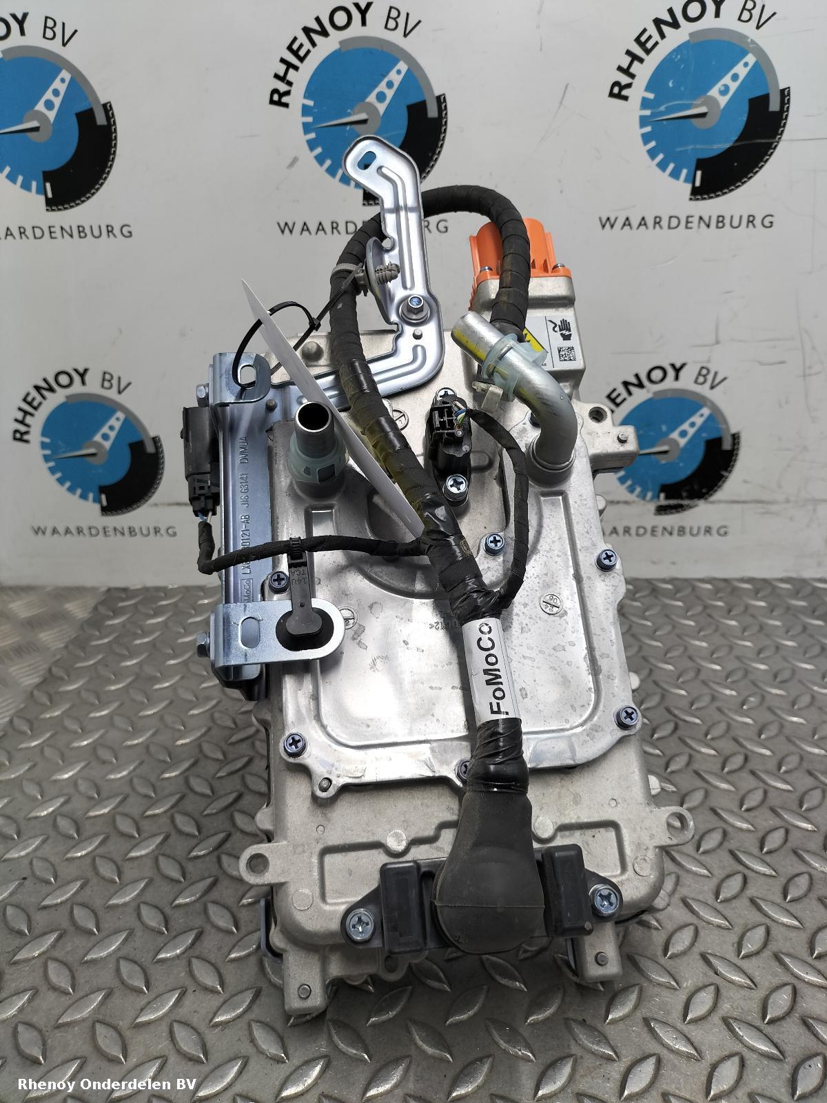 Bekijk Auto-onderdeel EV / HYBRIDE ELEKTRONISCHE OMVORMER FORD KUGA 2025