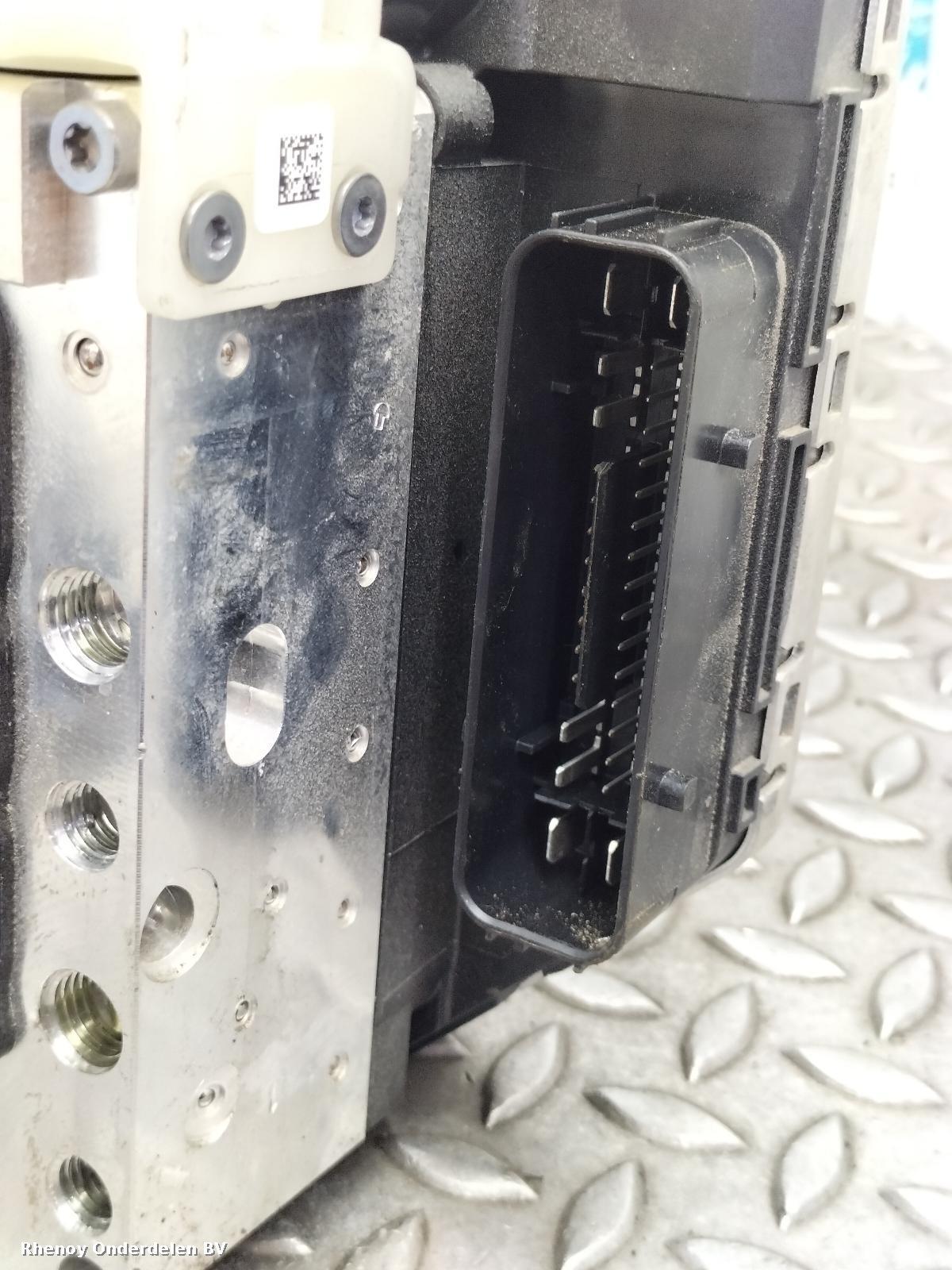 View Auto part REM BEKRACHTIGER FORD KUGA 2025