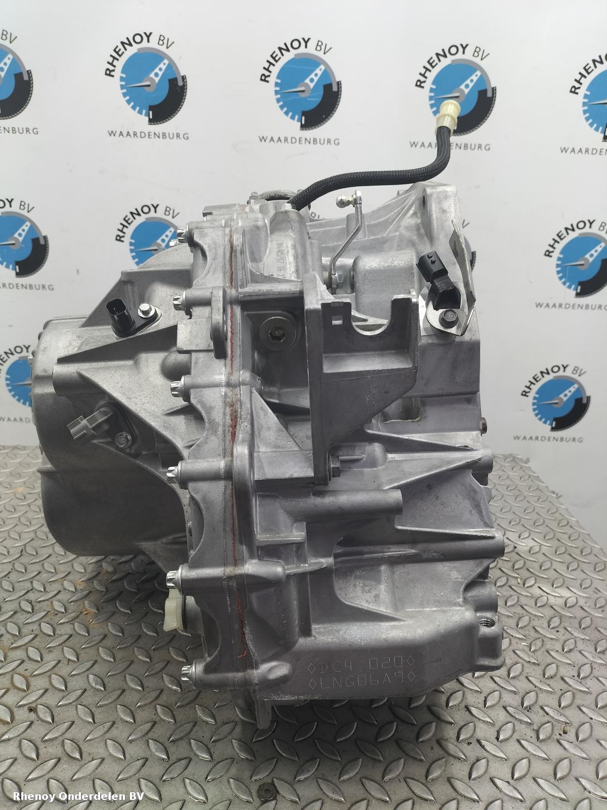 View Auto part TRANSMISSIE / VERSNELLINGSBAK DACIA DUSTER 2018