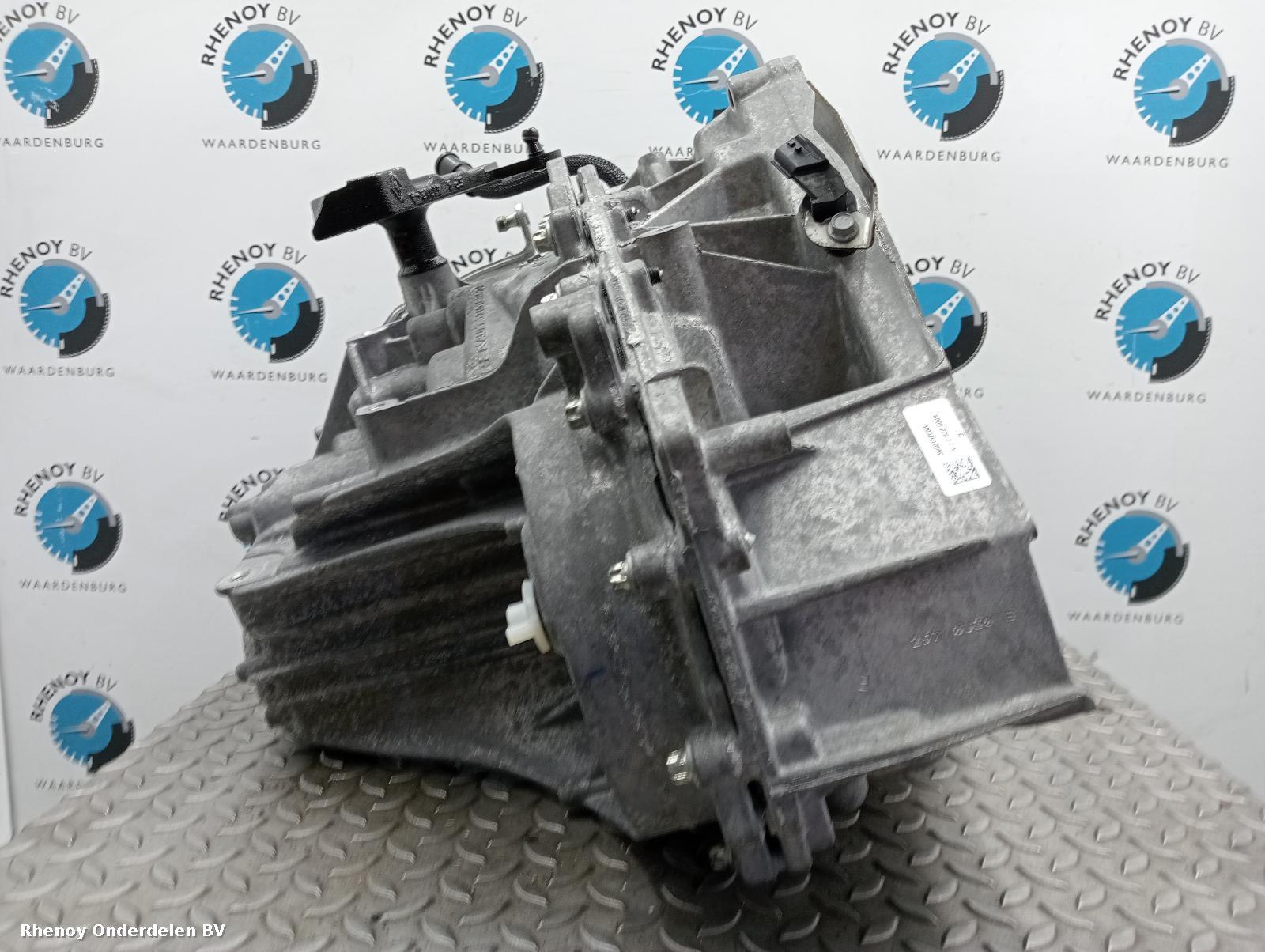 View Auto part TRANSMISSIE / VERSNELLINGSBAK RENAULT CAPTUR 2023