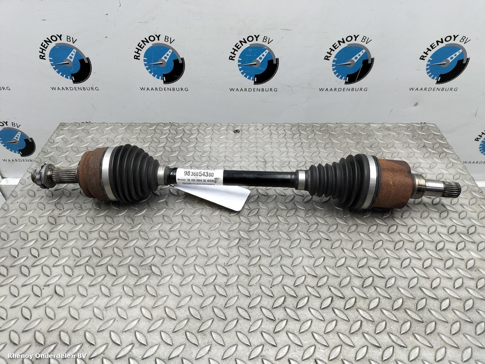 Bekijk Auto-onderdeel AANDRIJFAS L PEUGEOT 208 2024