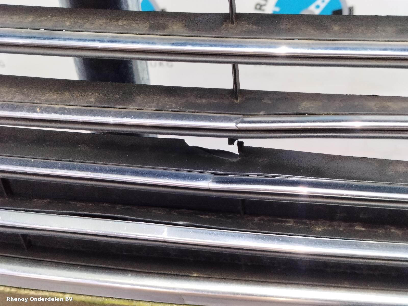 View Auto part VOORBUMPER FORD FIESTA 2013
