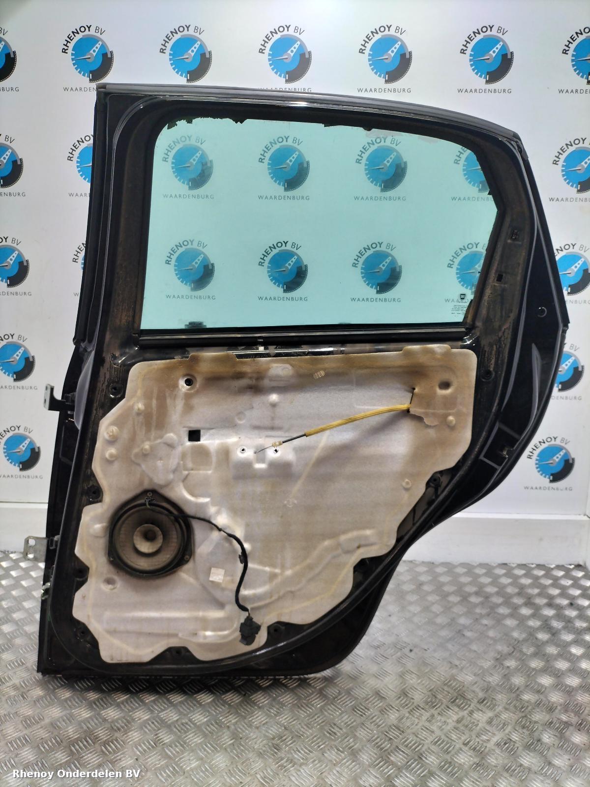 View Auto part PORTIER RA  FIAT 500L 2014
