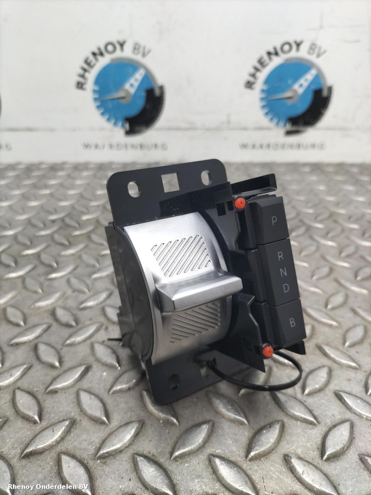 Bekijk Auto-onderdeel VERSNELLINGSPOOK CITROEN DISPATCH 2024