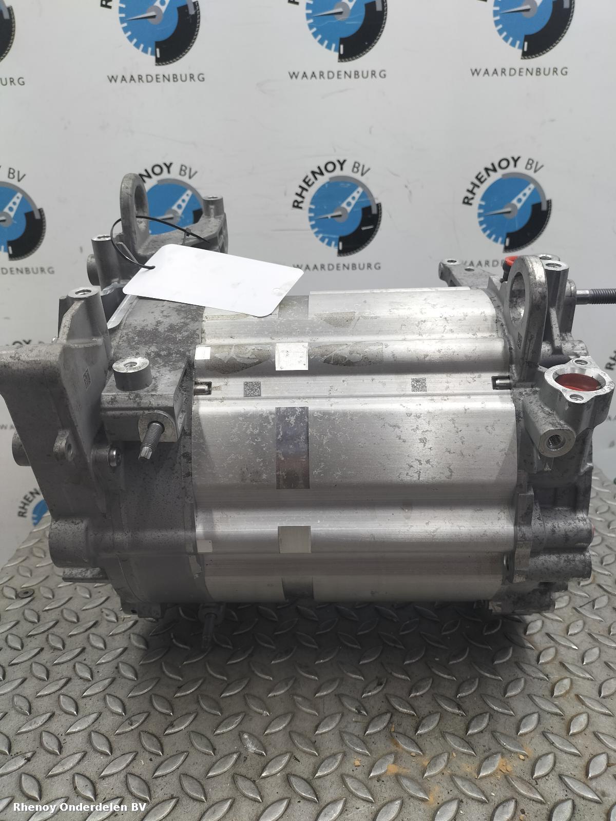 View Auto part EV / HYBRIDE MOTOR ELEKTRISCH CITROEN DISPATCH 2024