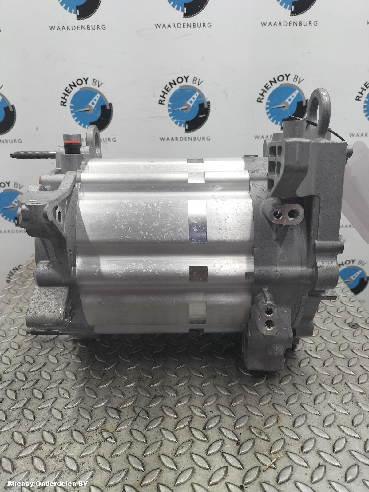 View Auto part EV / HYBRIDE MOTOR ELEKTRISCH CITROEN DISPATCH 2024