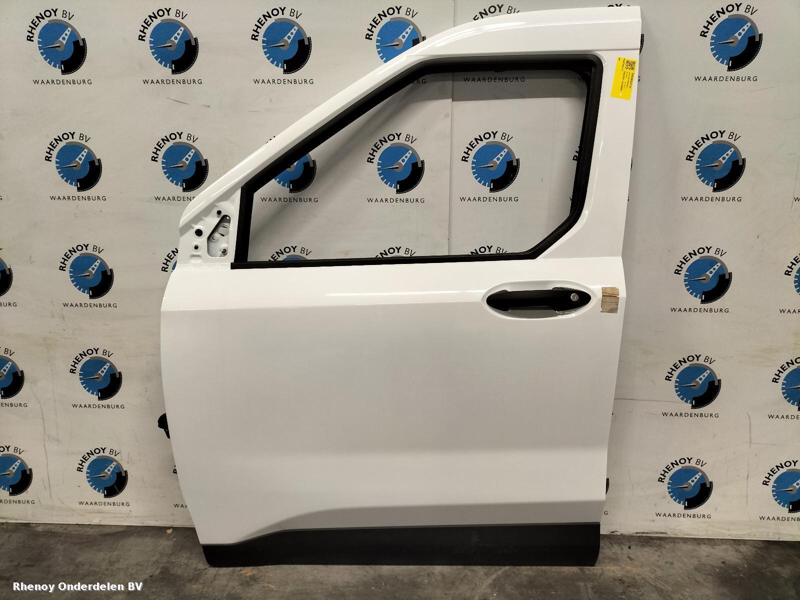 Bekijk Auto-onderdeel PORTIER LV  FORD TRANSIT COURIER 2024