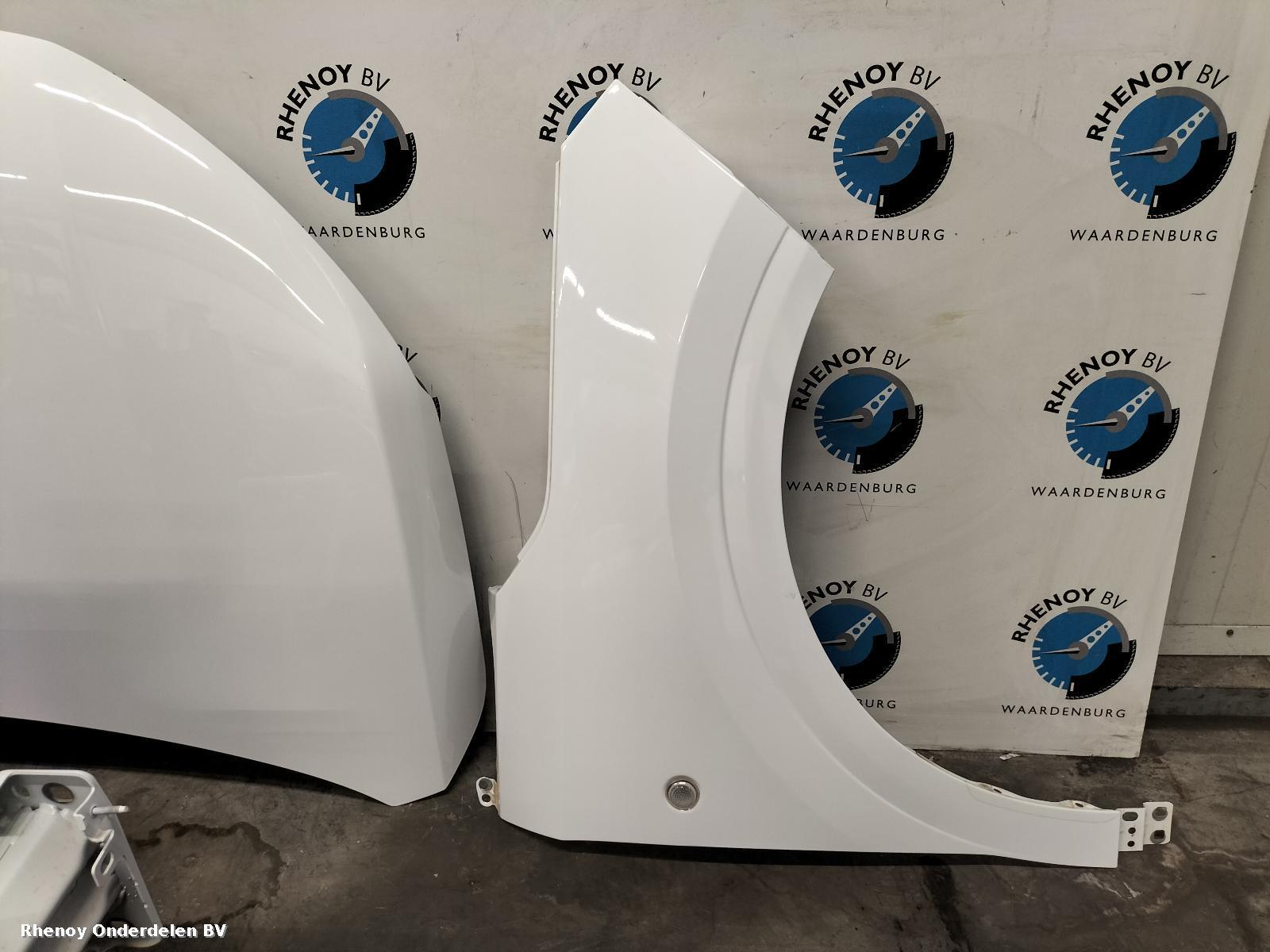 View Auto part VOORKOP COMPLEET FORD TRANSIT COURIER 2024