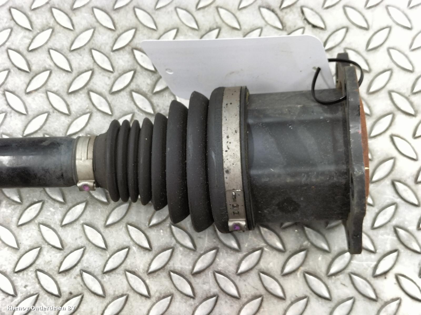 View Auto part AANDRIJFAS R AUDI A5 2020