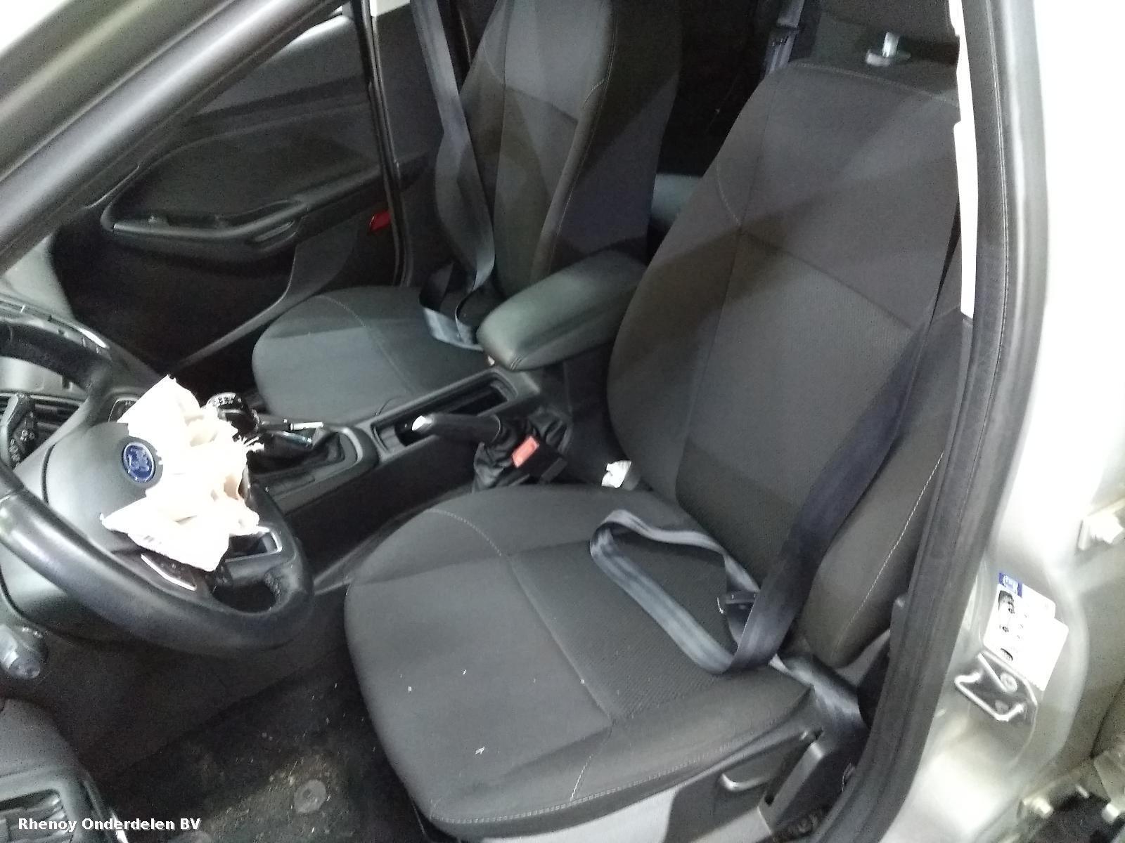 View Auto part INTERIEUR COMPLEET FORD FOCUS 2015