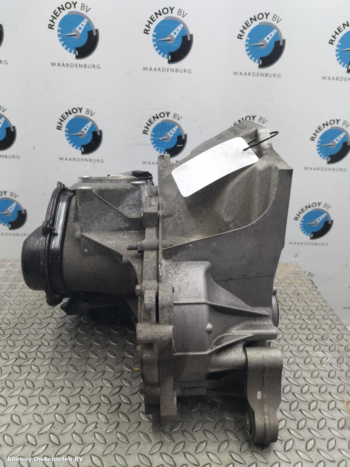 2015 FORD FOCUS TRANSMISSIE / VERSNELLINGSBAK View Auto part TRANSMISSIE / VERSNELLINGSBAK FORD FOCUS 2015