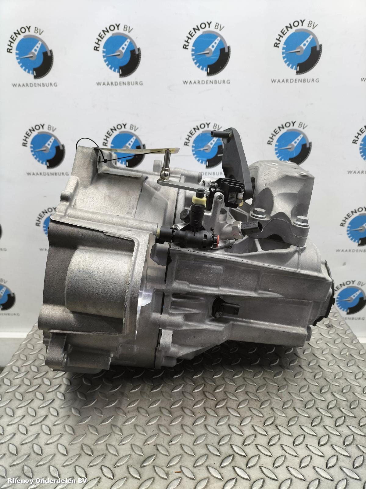 2024 FORD TRANSIT CONNECT TRANSMISSIE / VERSNELLINGSBAK View Auto part TRANSMISSIE / VERSNELLINGSBAK FORD TRANSIT CONNECT 2024