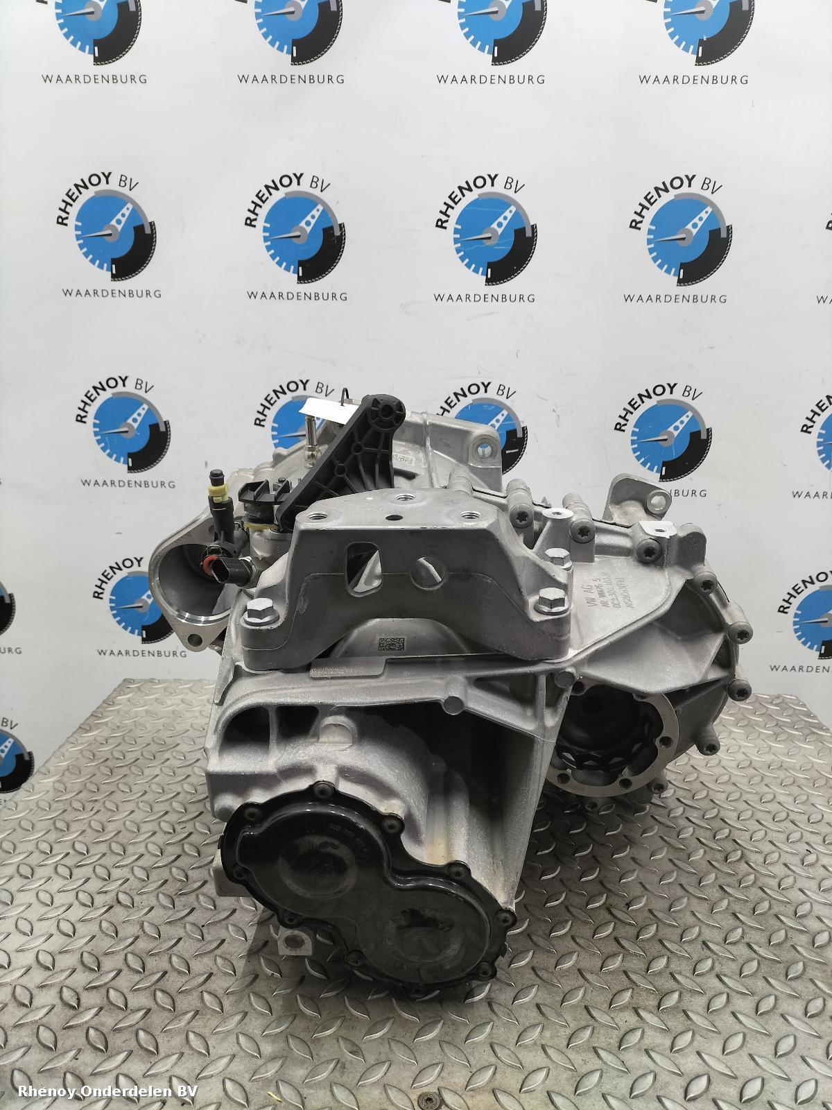 2024 FORD TRANSIT CONNECT TRANSMISSIE / VERSNELLINGSBAK View Auto part TRANSMISSIE / VERSNELLINGSBAK FORD TRANSIT CONNECT 2024