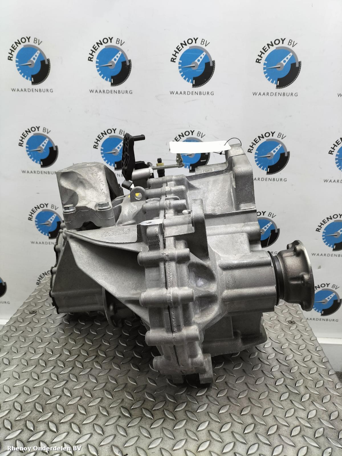 2024 FORD TRANSIT CONNECT TRANSMISSIE / VERSNELLINGSBAK View Auto part TRANSMISSIE / VERSNELLINGSBAK FORD TRANSIT CONNECT 2024