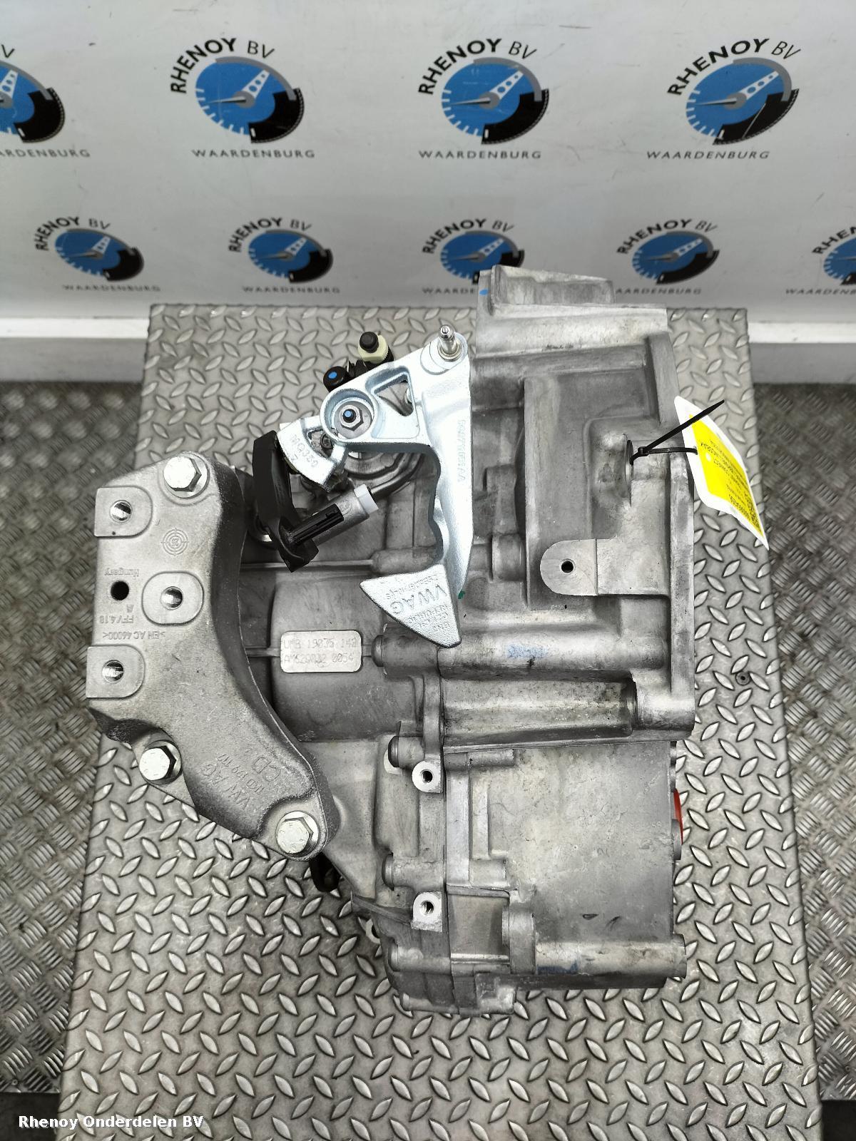 2025 FORD TRANSIT CONNECT TRANSMISSIE / VERSNELLINGSBAK View Auto part TRANSMISSIE / VERSNELLINGSBAK FORD TRANSIT CONNECT 2025
