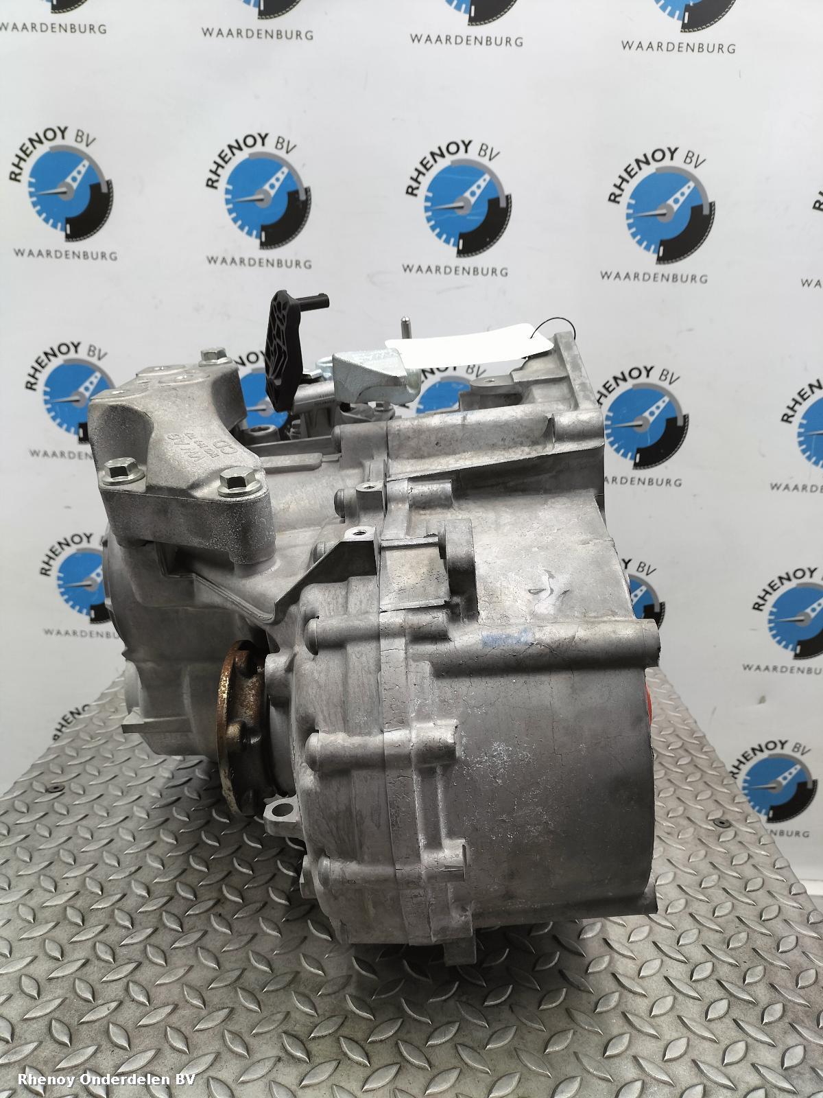 2025 FORD TRANSIT CONNECT TRANSMISSIE / VERSNELLINGSBAK View Auto part TRANSMISSIE / VERSNELLINGSBAK FORD TRANSIT CONNECT 2025