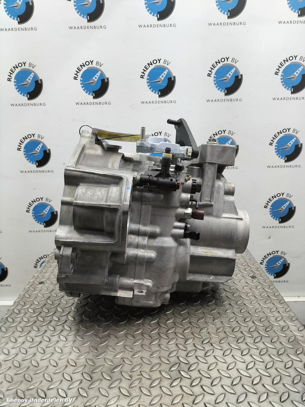 2025 FORD TRANSIT CONNECT TRANSMISSIE / VERSNELLINGSBAK View Auto part TRANSMISSIE / VERSNELLINGSBAK FORD TRANSIT CONNECT 2025