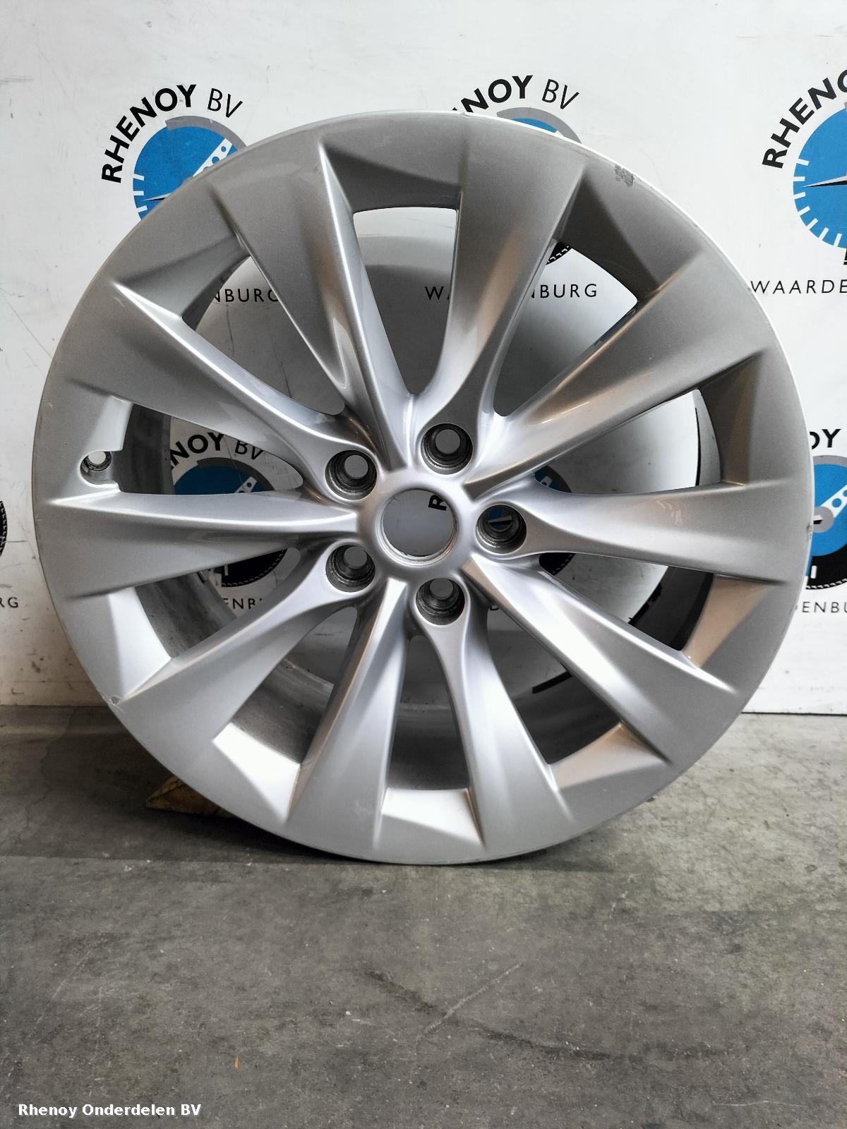 Bekijk Auto-onderdeel VELG TESLA MODEL X 2022