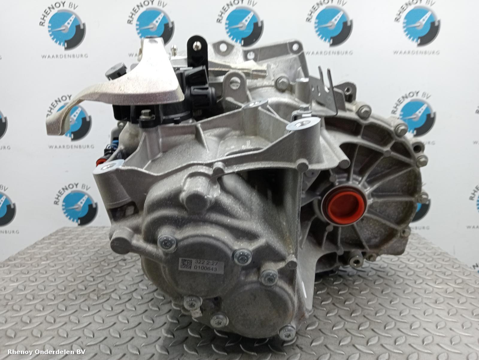 2024 FORD TRANSIT CONNECT TRANSMISSIE / VERSNELLINGSBAK View Auto part TRANSMISSIE / VERSNELLINGSBAK FORD TRANSIT CONNECT 2024