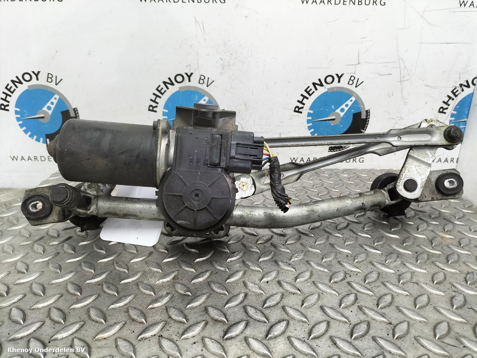 Bekijk Auto-onderdeel RUITENWISSERMOTOR VOOR KIA CEED 2014