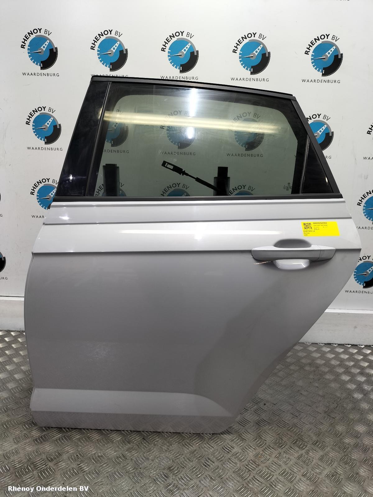 Bekijk Auto-onderdeel PORTIER LA  VOLKSWAGEN POLO 2020