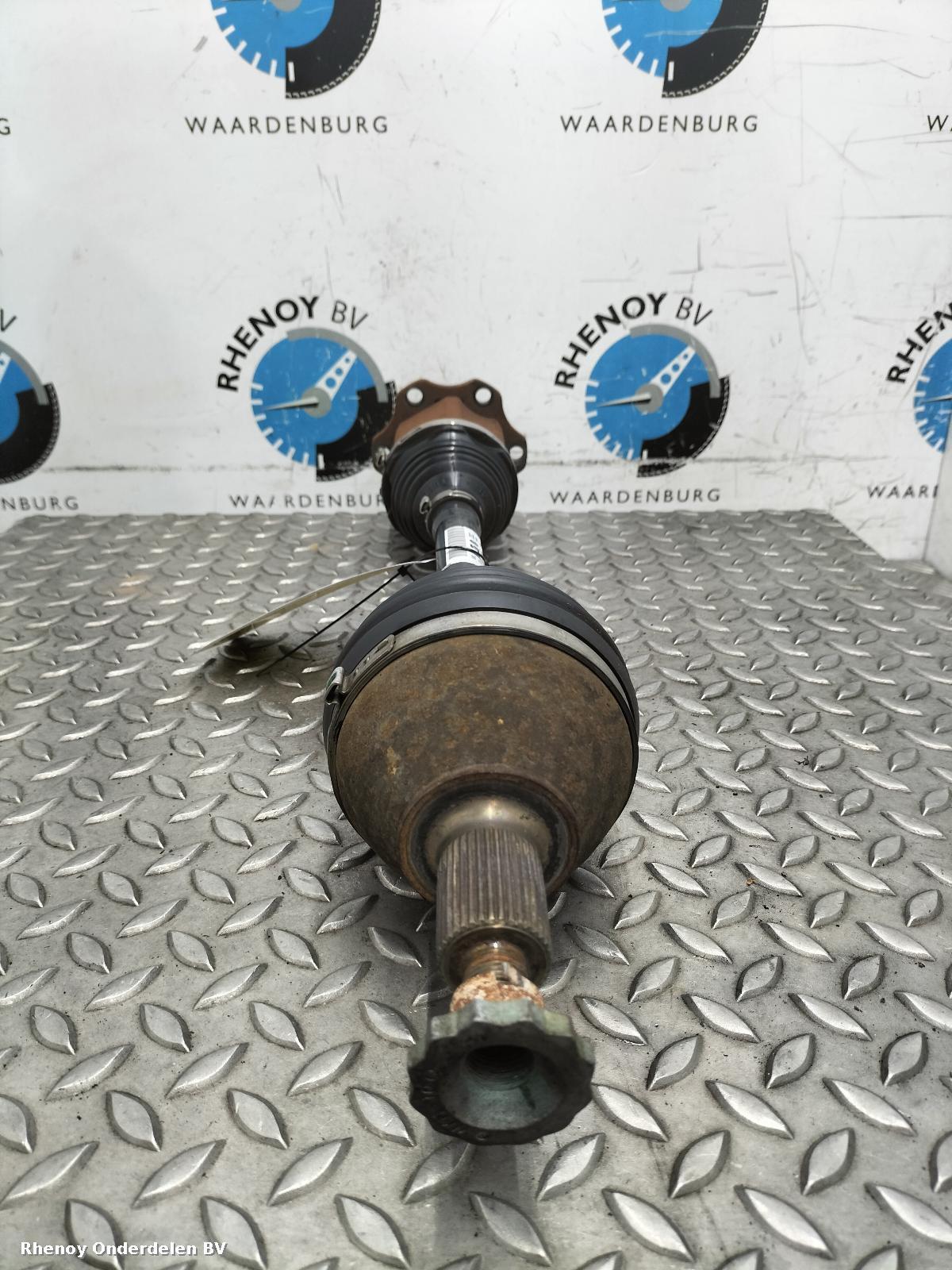 Bekijk Auto-onderdeel AANDRIJFAS L VOLKSWAGEN POLO 2020