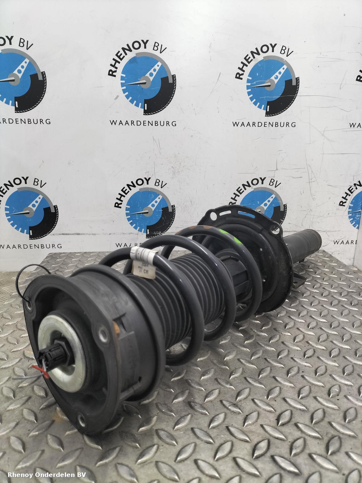 Bekijk Auto-onderdeel VEERPOOT / SCHOKBREKER LV VOLKSWAGEN POLO 2020