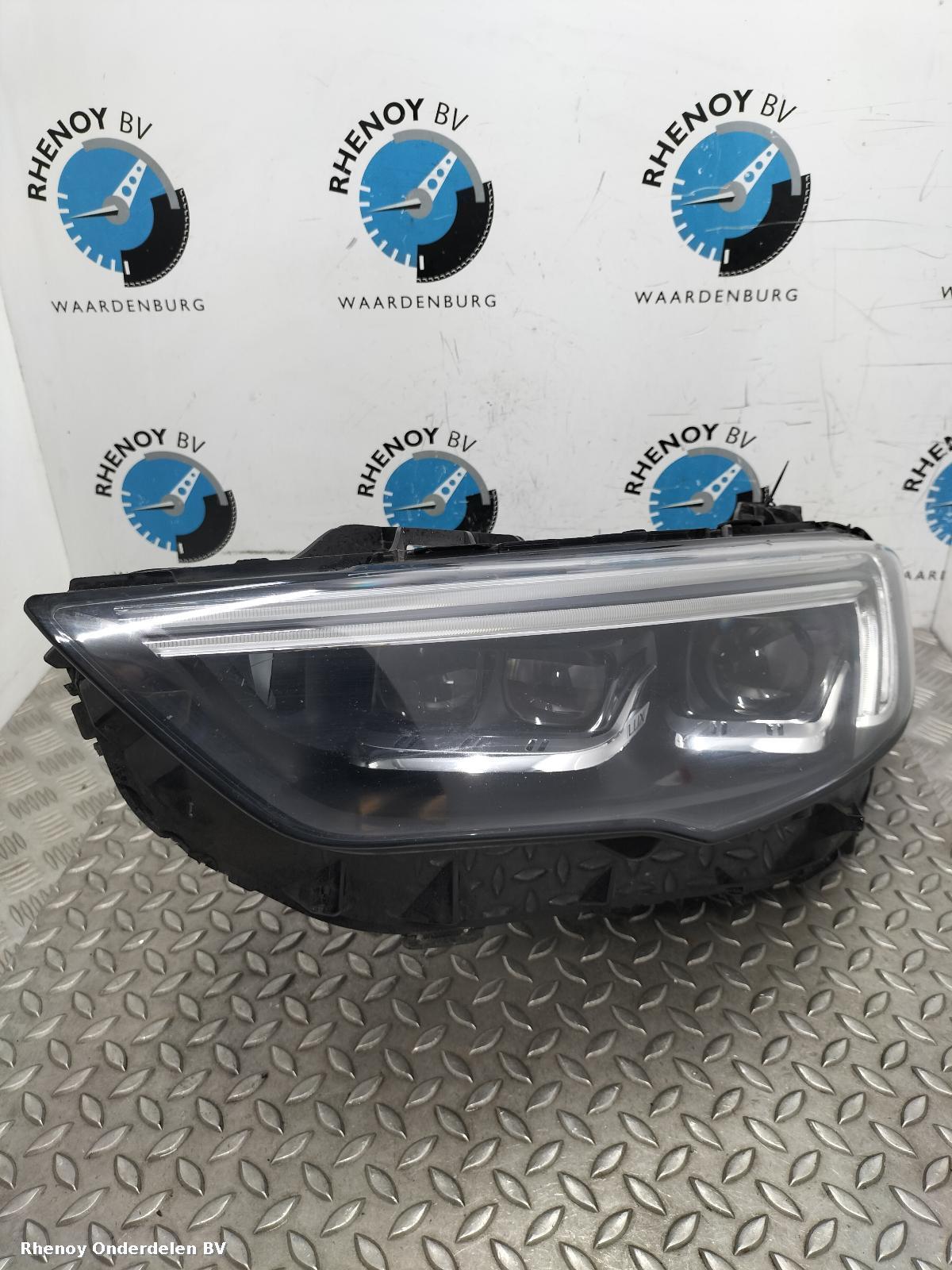 Bekijk Auto-onderdeel KOPLAMP L OPEL / VAUXHALL INSIGNIA 2017
