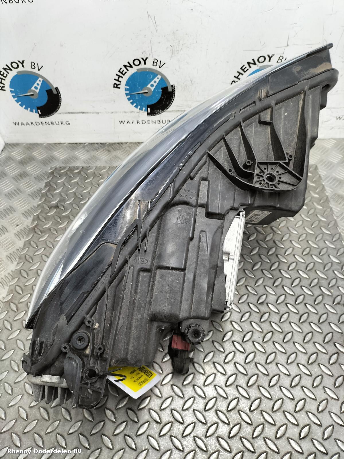 View Auto part KOPLAMP L OPEL / VAUXHALL INSIGNIA 2017