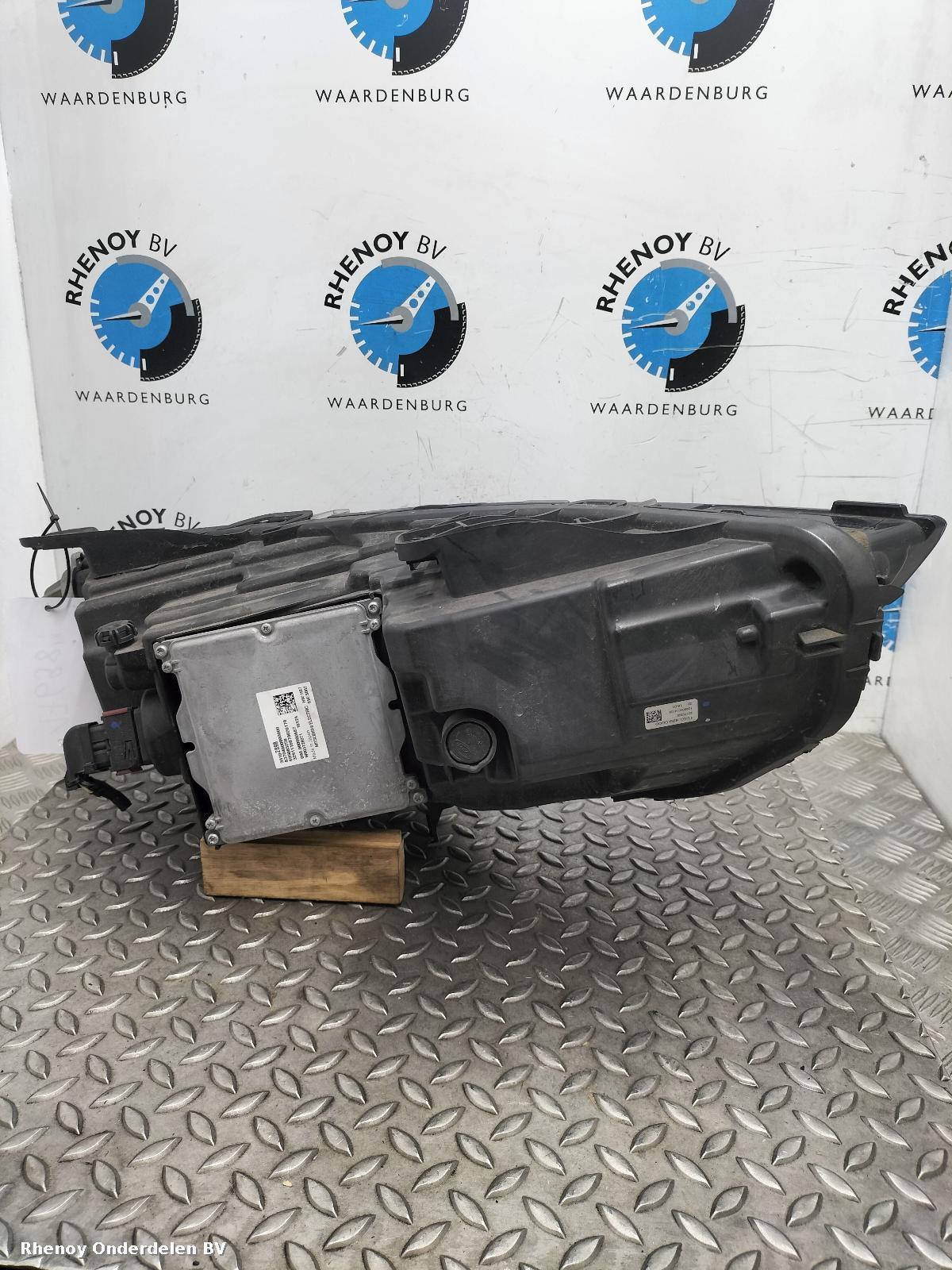 View Auto part KOPLAMP L OPEL / VAUXHALL INSIGNIA 2017