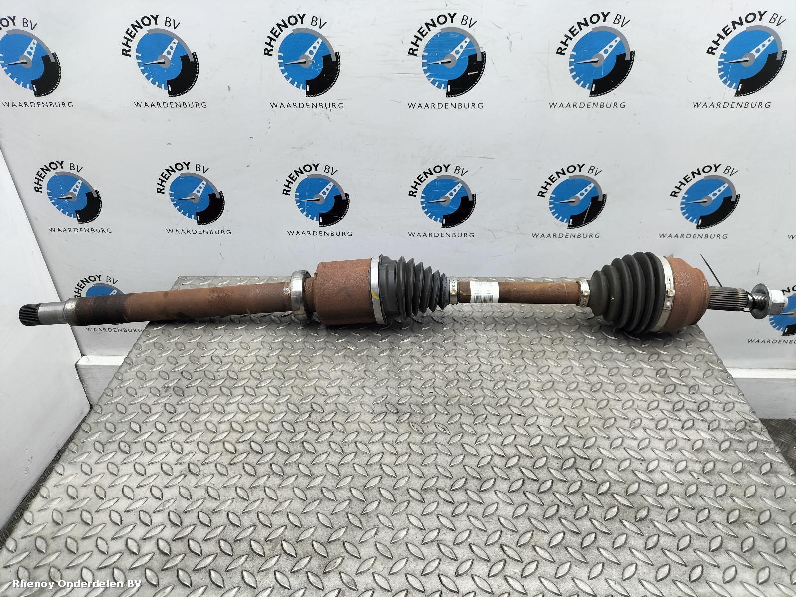 Bekijk Auto-onderdeel AANDRIJFAS R FORD TRANSIT CUSTOM 2024