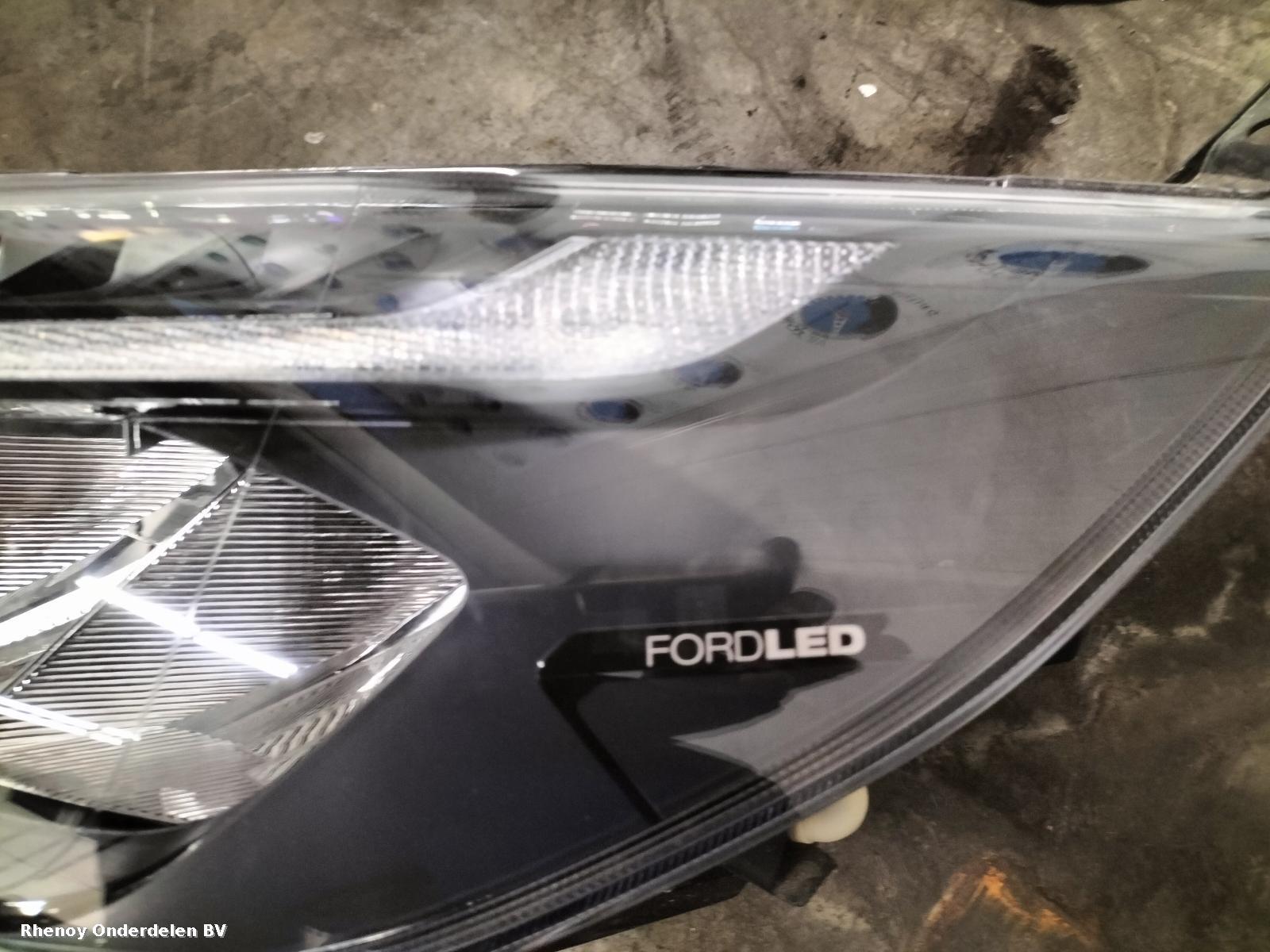 View Auto part VOORKOP COMPLEET FORD TRANSIT CUSTOM 2024